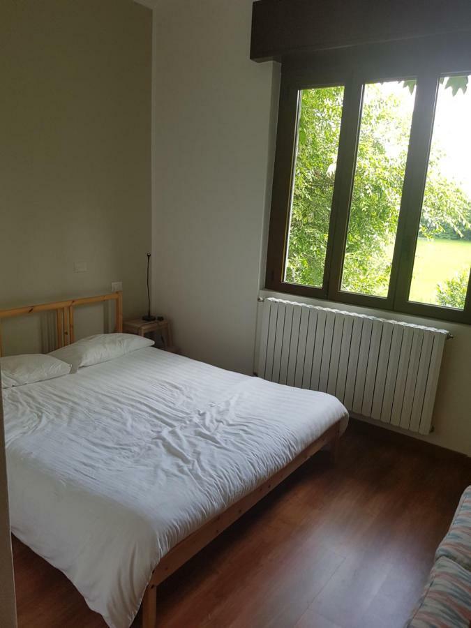 Le Case Nel Bosco Vanzago Exterior photo